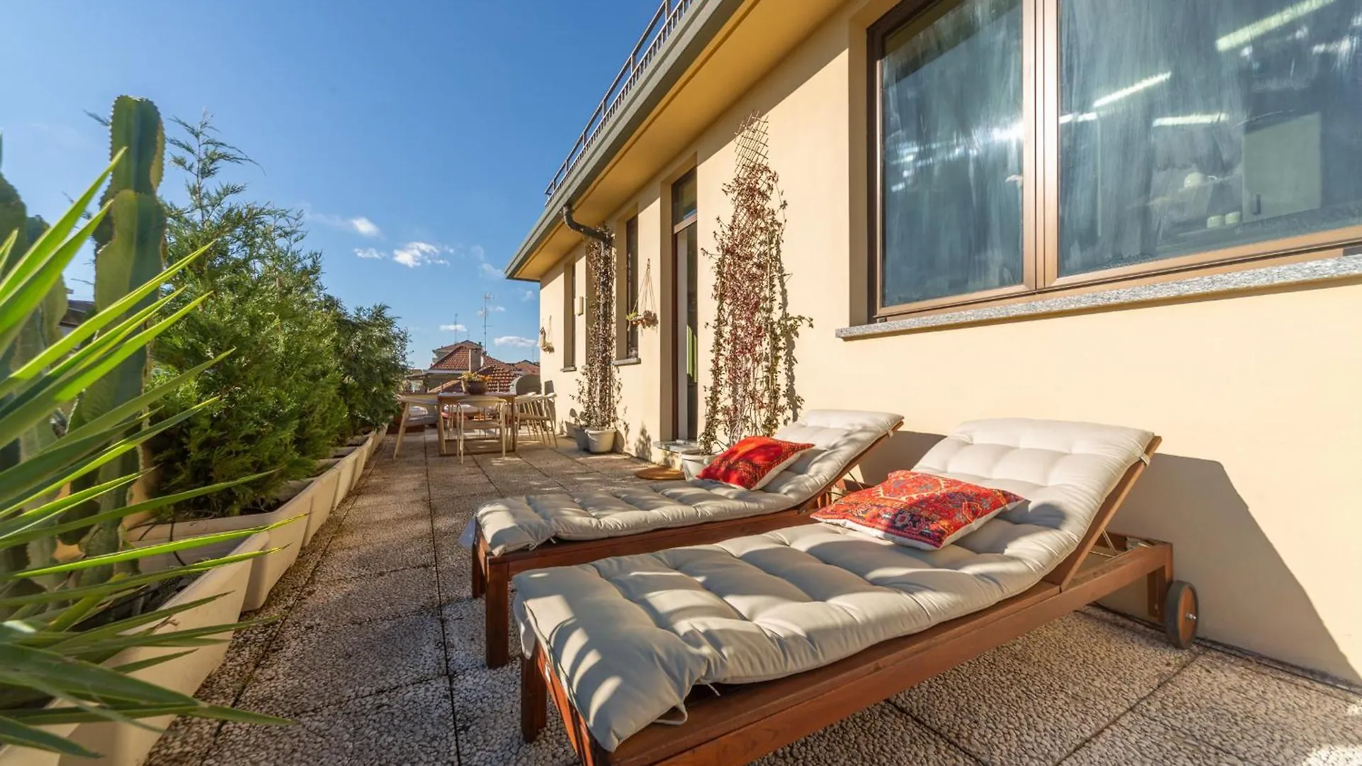 Casa Madera With Lovely Terrace Milan 0*,  Italy